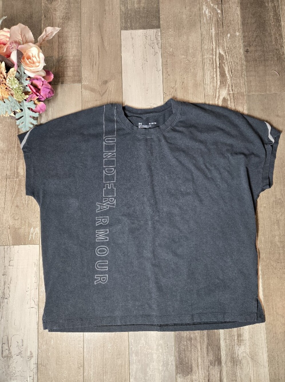 Under Armour Women’s XL Black Loose‑Fit Logo Tee